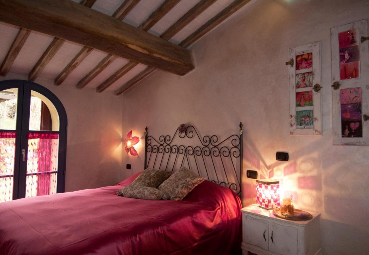Bed and Breakfast La Casina Di Cioccolata Барберино-Валь-д'Эльса Экстерьер фото